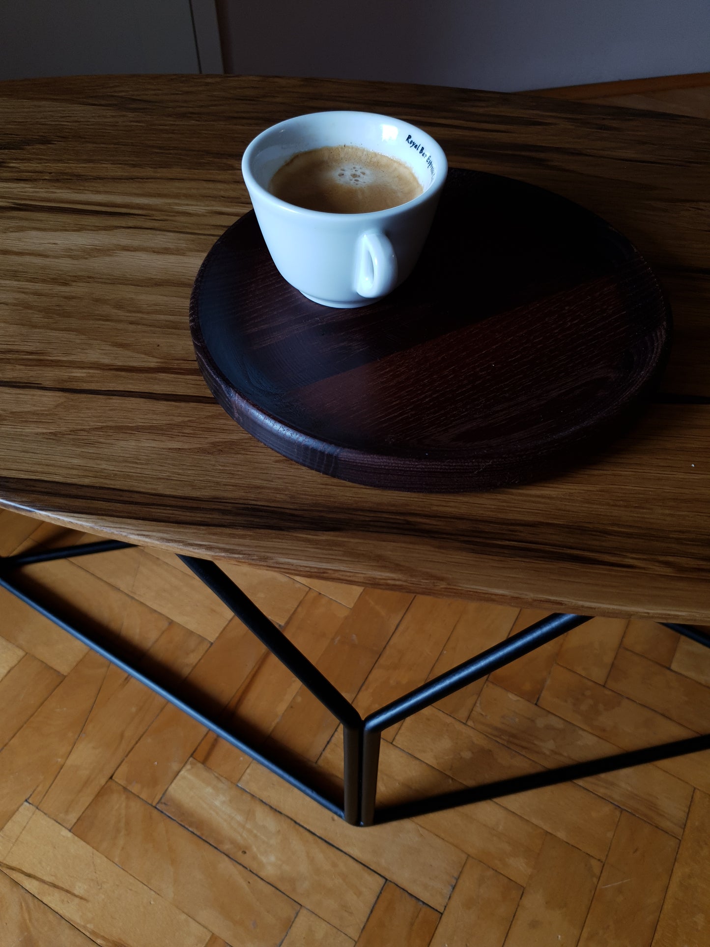 Unikatni klub stolovi