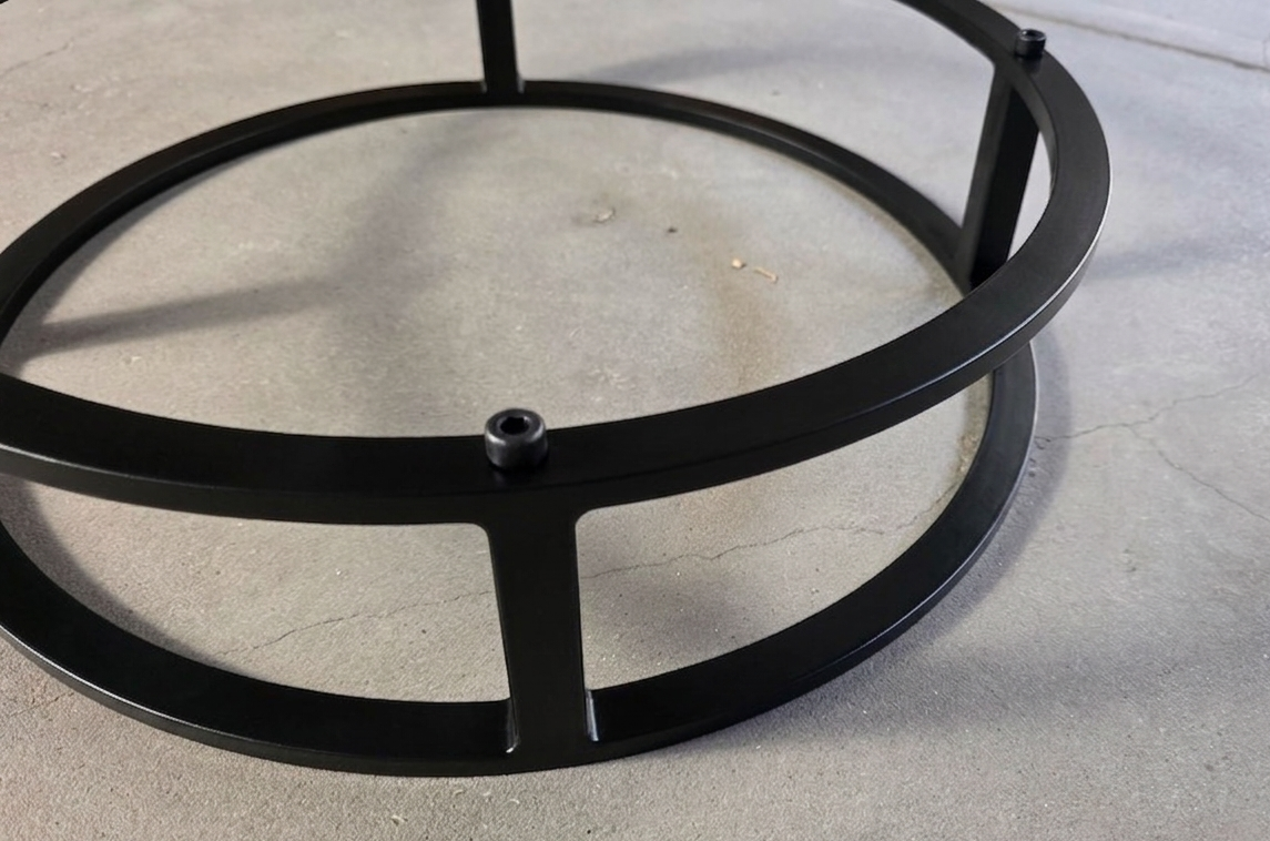 Metalno postolje za bife — ø48 cm, crna plastifikacija